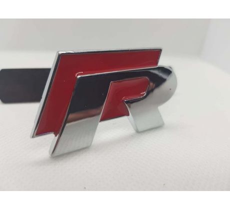 3D Logo na prednú masku R line červená